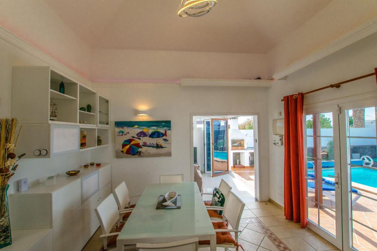 Villa Alegranza - Lh190 By Villas Now Ltd 普拉亚布兰卡 外观 照片